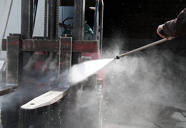 Best Machinery and Equipment Cleaning  in Fountain Valley, CA